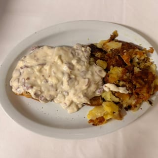 Creamed Chipped Beef on Toast with Home Fries