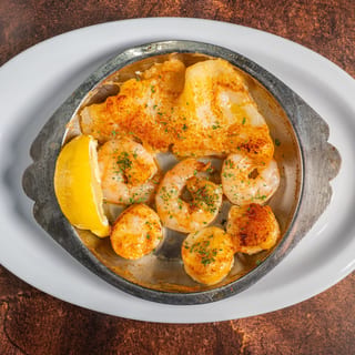 Broiled Seafood Trio